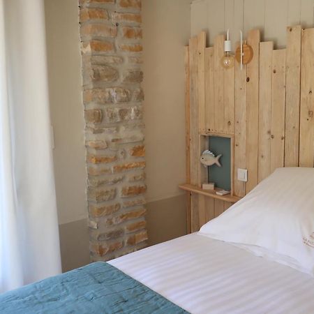 La Bastide Du Beausset-Vieux Bed & Breakfast Le Beausset Bagian luar foto